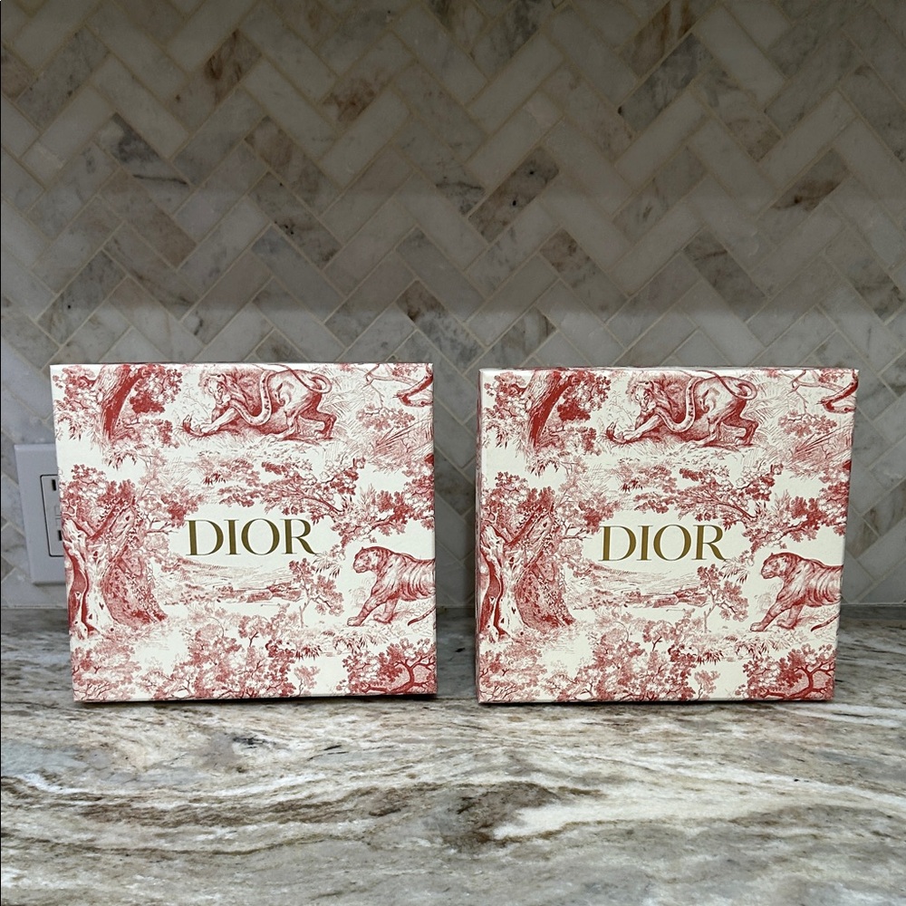 Dior Boxes - Picture 2 of 5